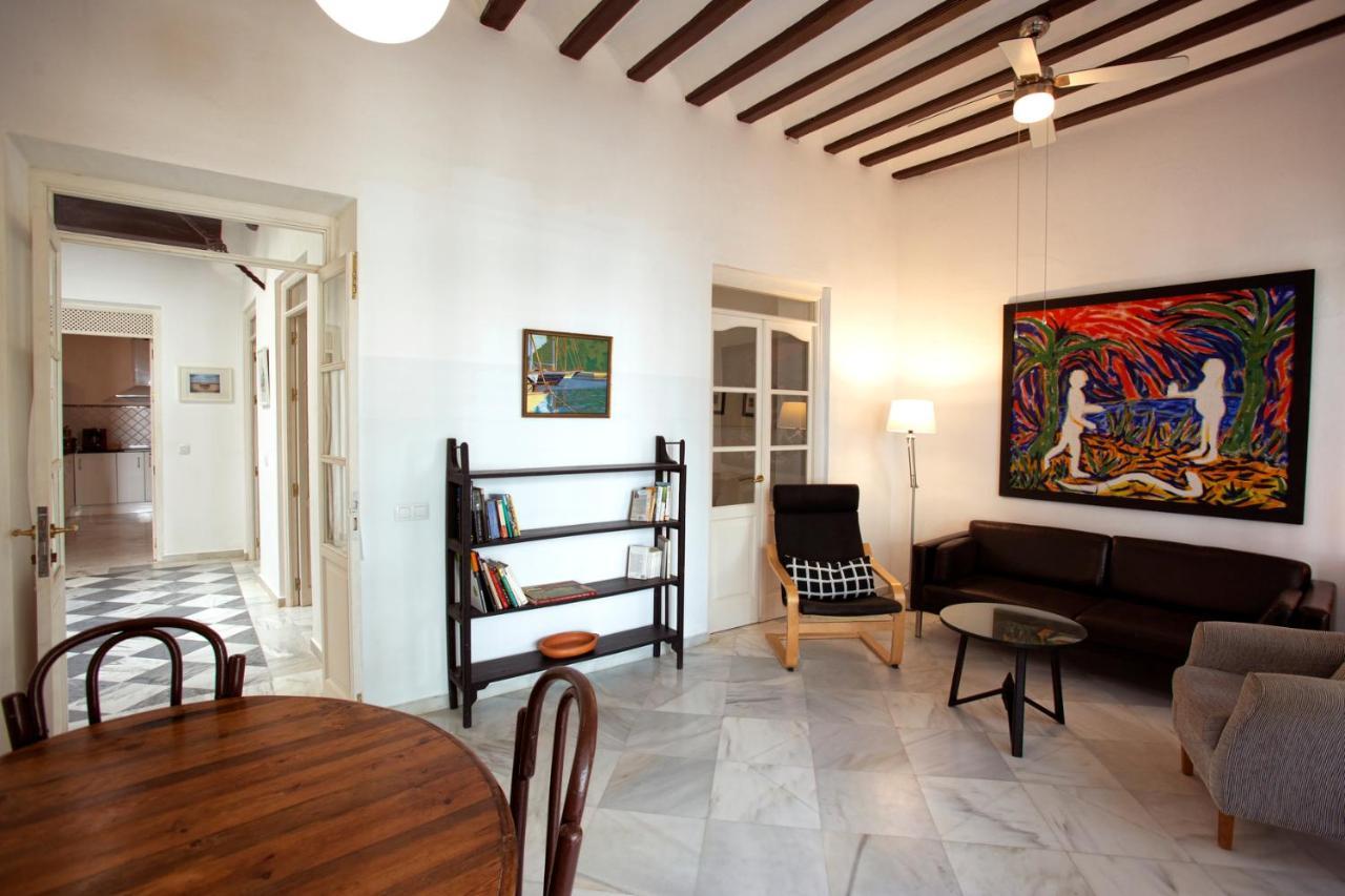 Barroso 4 By 7Escalones Apartment โรตา ภายนอก รูปภาพ